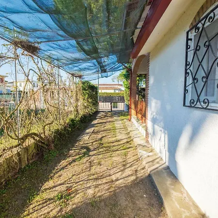 Attractive Holiday In Lido Di Volano With Beach Nearby